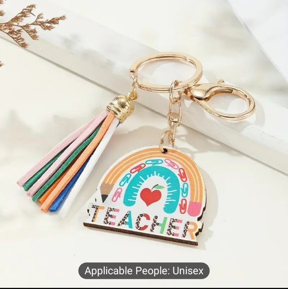 Teacher Appreciation gift christmas holidays BNWT tag Keychain rainbow jewelry - Picture 1 of 4